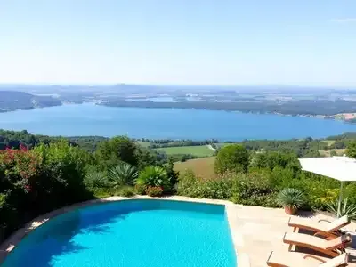 Family-friendly infinity pool with stunning countryside view.