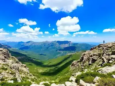 Scenic view of Crete’s mountains and valleys for hiking.